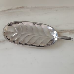 F.B. ROGERS SILVER CO Silver Plated Banana Leaf Charcuterie Serving Tray 13" MCM